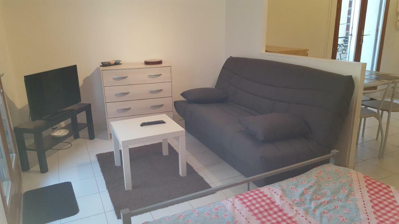 Les Lauriers Apartment แอกด์ ภายนอก รูปภาพ