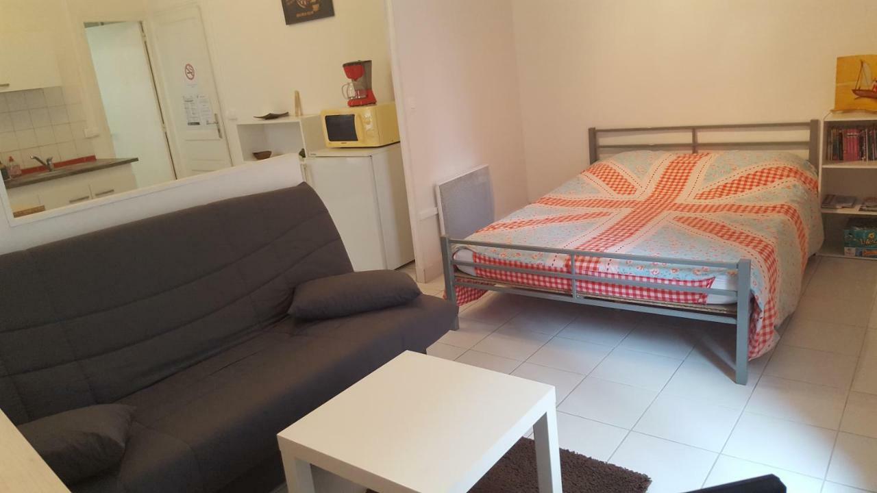 Les Lauriers Apartment แอกด์ ภายนอก รูปภาพ