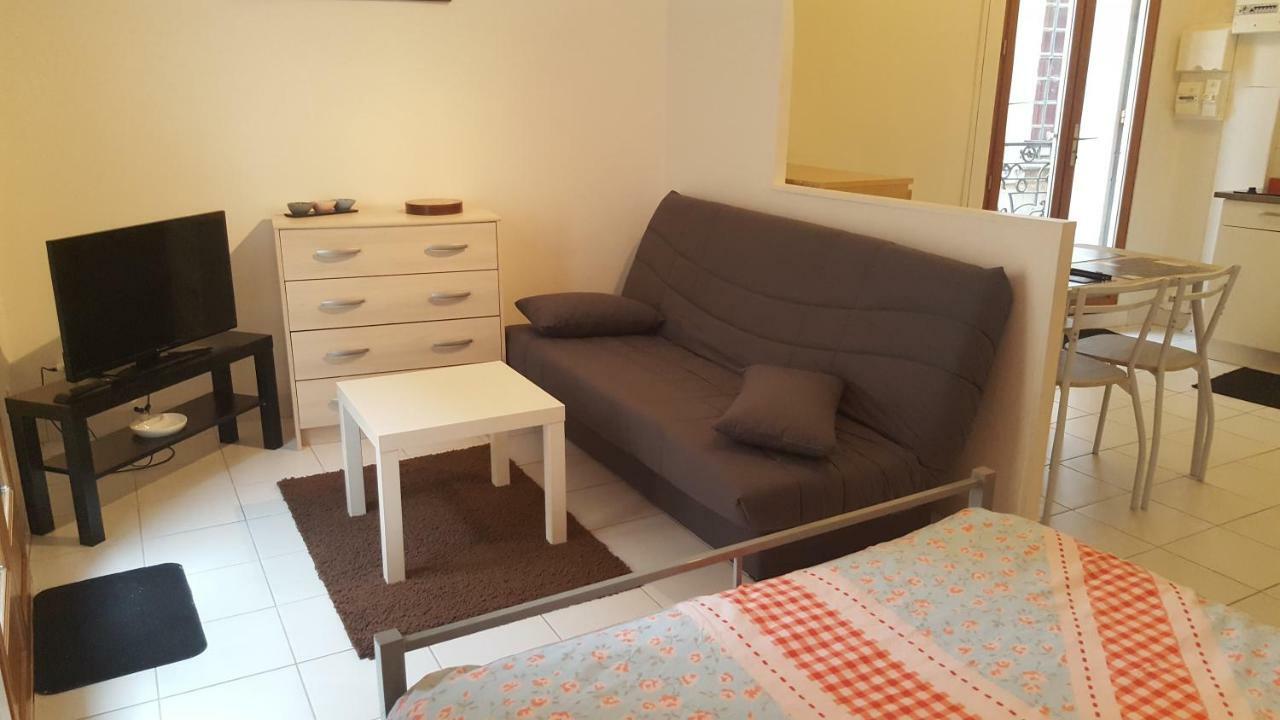 Les Lauriers Apartment แอกด์ ภายนอก รูปภาพ